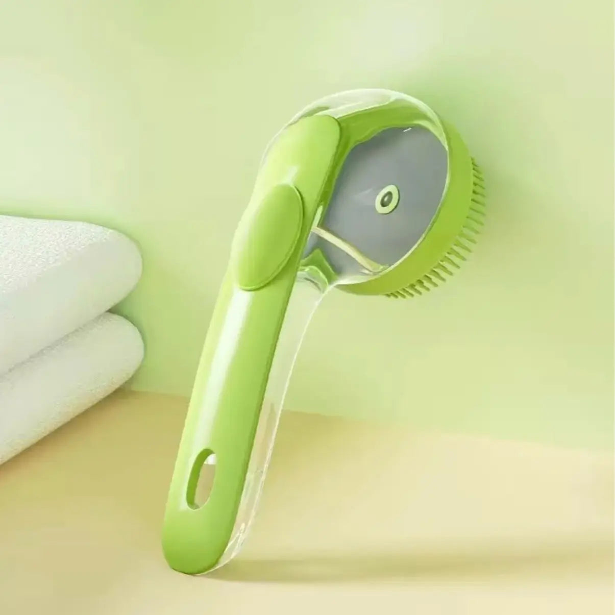 2026 Summervibes 2-in-1 Pet Bath and Grooming Brush with Built-in Shampoo Dispenser for Effortless Bathing and Soft Massage for Dogs and Cats